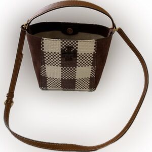Tory Burch McGraw NWOT $378.00 Retail Woven Plaid Small Bucket Bag